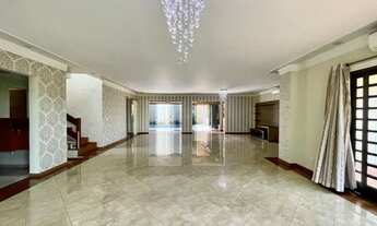 Imagem 7: Casa de condomínio para aluguel e venda possui 520 metros quadrados com 5 quartos