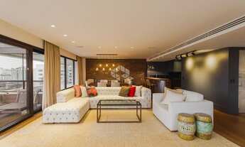 Imagem 2: Altissimo padrão CFL 4 dormitórios transformado em 3 Suítes no bairro Petrópolis!