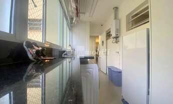 Imagem 6: Em frente ao Parque Buenos Aires