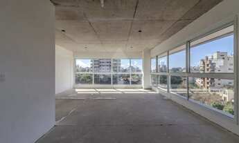 Imagem 3: Apartamento 3 dormitórios, sendo 1 suíte e duas vagas individuais no Petrópolis