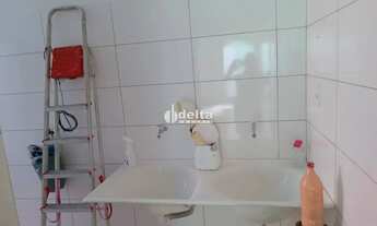 Imagem 2: Casa residencial disponível para venda no bairro Shopping Park em Uberlândia-MG