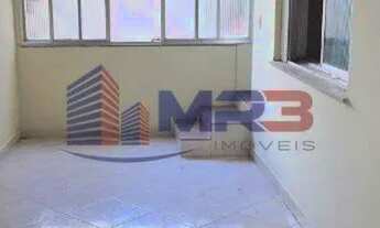 Imagem: Apartamento com 2 quartos em Ramos com 75m²