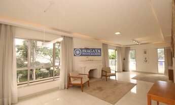 Imagem 2: Apartamento de 195 m² com terraço, reformado, 3 suítes, 3 vagas, prédio com piscina - à ve