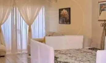 Imagem 5: Casa à Venda com 3 quartos sendo 1 suíte, e quintal nos fundos com churrasqueira