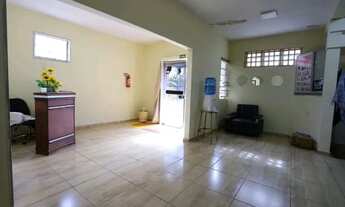 Imagem 3: Imóvel de esquina com salão comercial no bairro Jardim Alvorada