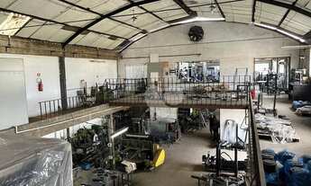 Imagem: Galpão à venda, 951 m² por R$ 1.800.000,00