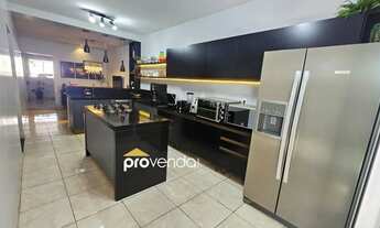 Imagem 3: Casa Toda Mobiliada, 225 m2 de lote, 3 quartos, uma suíte, escritório Setor Santos Dumont