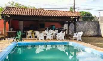 Imagem 4: Casa residencial com 5 quartos sendo 1 suíte disponível para venda no bairro Cidade Jardim