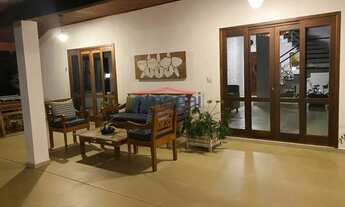 Imagem 6: Conforto e Segurança: Casa à Venda em Pindamonhangaba, Condomínio Colonial Village