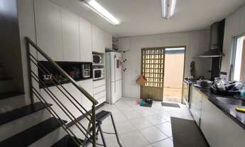 Imagem 6: Sobrado com 3 quartos para alugar por R$ 5000.00, 240.00 m2 - UVARANAS - PONTA GROSSA/PR