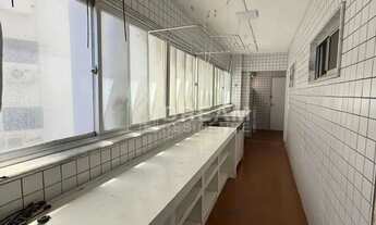 Imagem 3: Imóvel para venda possui 300 metros quadrados com 3 quartos