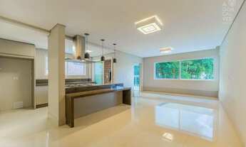 Imagem 2: Apartamento no Ed. Paraguassu, 03 Quartos, 02 Vagas, Churrasqueira, Alto da Glória, Curiti