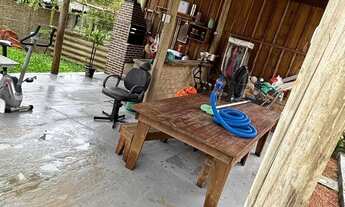 Imagem 5: Casa residencial semimobiliada, com 3 quartos, 1 banheiro e 2 vagas de garagem