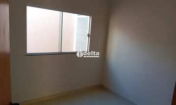 Imagem 7: Casa residencial disponível para venda no bairro Shopping Park em Uberlândia-MG