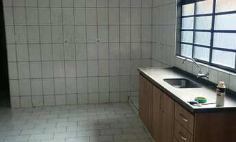 Imagem 4: Casa para venda com 97 metros quadrados com 3 quartos em Vila Cardim - Matão - São Paulo