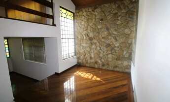 Imagem 3: Casa para aluguel, 5 quartos, 3 suítes, 5 vagas, Ouro Preto - Belo Horizonte/MG