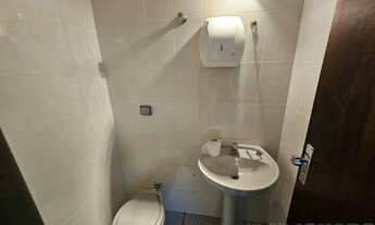 Imagem 6: Sala comercial no Ed. Centro Executivo localizada na Rua Lapa, 145, Centro Próximo à Pref