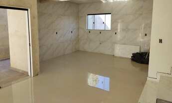 Imagem 3: Sobrado em fase de acabamento