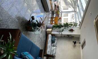 Imagem 5: Prédio em Centro de terreno, varandão, piscina, impecável!