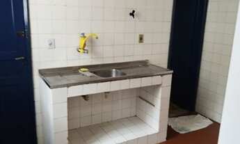 Imagem 6: Casa de Vila com varanda e garagem coberta