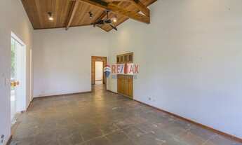 Imagem 3: A Casa das Palmeiras térrea com 3 quartos `a venda no Condomínio Marambaia- Vinhedo S.P