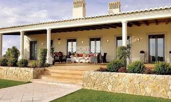 Imagem: Casa de condomínio para venda tem 600 metros