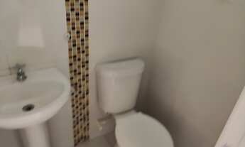 Imagem 3: Casa Duplex à venda, Guriri, Cabo Frio, RJ. Localizada em condomínio fechado , há 1km da