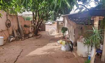 Imagem 3: TERRENO COM 2 CASAS NO JARDIM