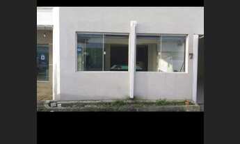 Imagem 2: Vendo sobrado em fase de acabamento