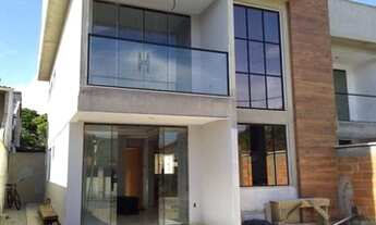 Imagem 2: Casa com 3 dormitórios à venda por R$ 650.000 - Novo Rio Das Ostras - Rio das Ostras/RJ