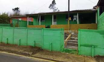 Imagem 3: Vende casa com 5 peças e banheiro com todos os móveis junto