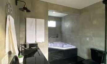 Imagem 6: Aluga-se casa de luxo na praia do Rosa com piscina y Jacuzzy