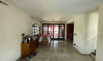 Imagem 5: Belíssima Casa Duplex 4Qts - 2 Vagas - Piscina e Churrasqueira - Pechincha!