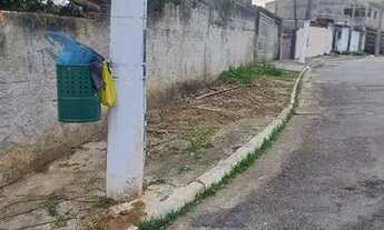 Imagem 3: Casa de dois comados com terreno