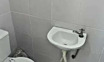 Imagem 5: Casa triplex geminada com 2 dormitórios à venda, 155 m² por R$ 850.000 - Vila Valqueire