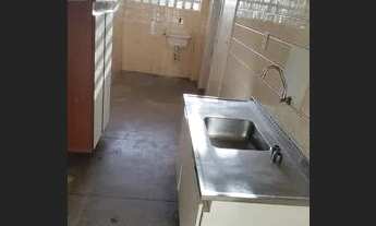 Imagem 5: Aluguel de Apartamento com Dois Quartos, com Dependência, Varanda, Garagem