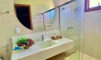 Imagem 4: Mansão em Condomínio para Aluguel e Venda Perto da Praia Possui 650 m² com 10 suítes
