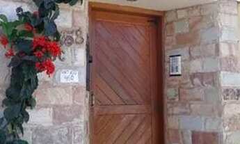 Imagem: Alugo casa de fundos, com 2 quartos, sala