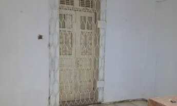 Imagem 2: Aluguel Casa Comercial - frente Senac