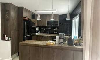 Imagem 4: Casa para venda possui 143 metros quadrados com 3 quartos em Cidade Dutra - São Paulo - SP