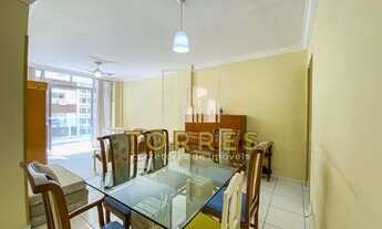 Imagem 4: Apartamento para venda com 3 quartos na quadra da Praia das Pitangueiras no Guarujá - SP