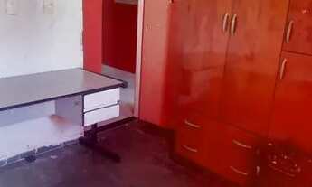 Imagem 3: Quarto mobiliado