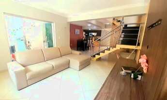 Imagem: Casa, 4/4, 2Pav, 2vgs na Cidade Velha