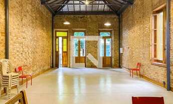 Imagem 2: Casa para Aluguel - Laranjeiras, 1 Quarto, 136 m2