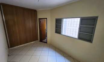 Imagem 4: Vendo. Linda Casa. Sumarezinho. Suíte. Garagens. Estudo Proposta. Financia