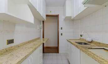 Imagem 7: Apartamento com 2 dormitórios para alugar, 58 m² por R$ 1.913,00/mês - Hauer - Curitiba/PR