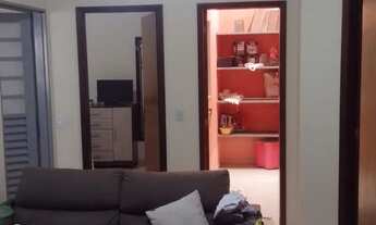 Imagem 6: Predio de frente quibom del lago