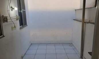 Imagem 4: Conjugado com cozinha que cabe fogão e geladeira e com área