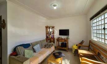 Imagem 4: CASA COM 3 DORMITÓRIOS REGIÃO DO COLEGIO MILITAR