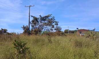 Imagem 3: Vendo Chacara em Aragoiania 1000m² Escriturada com Ribeirão. Aceito carro ou moto parte PG